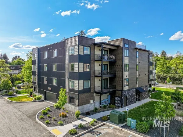 $449,500 | 115 North Almon Street, Unit 201, Moscow, ID 83843