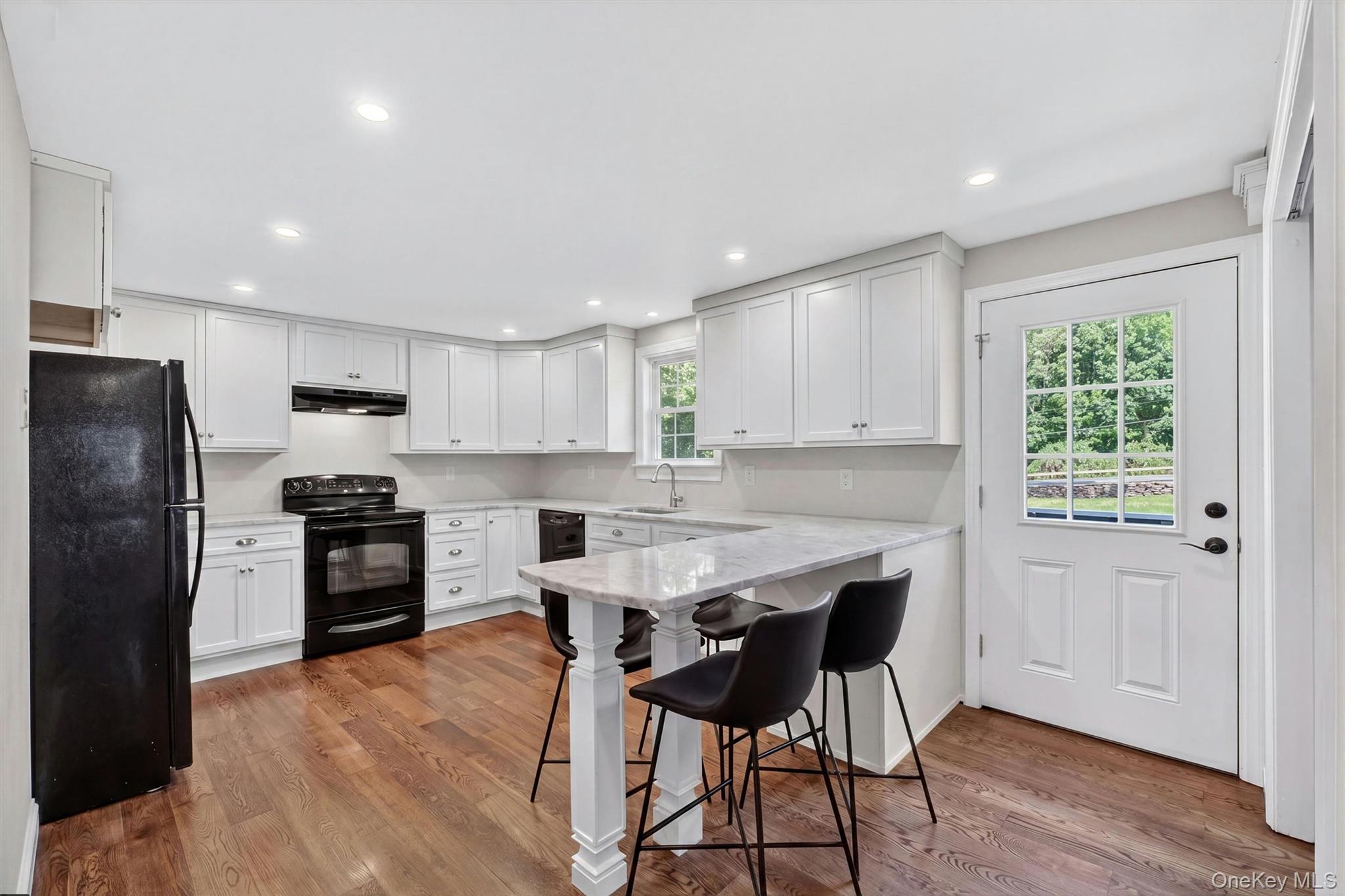 592 Long Pond Road Mahopac, NY 10541 - Photo 6 of 50