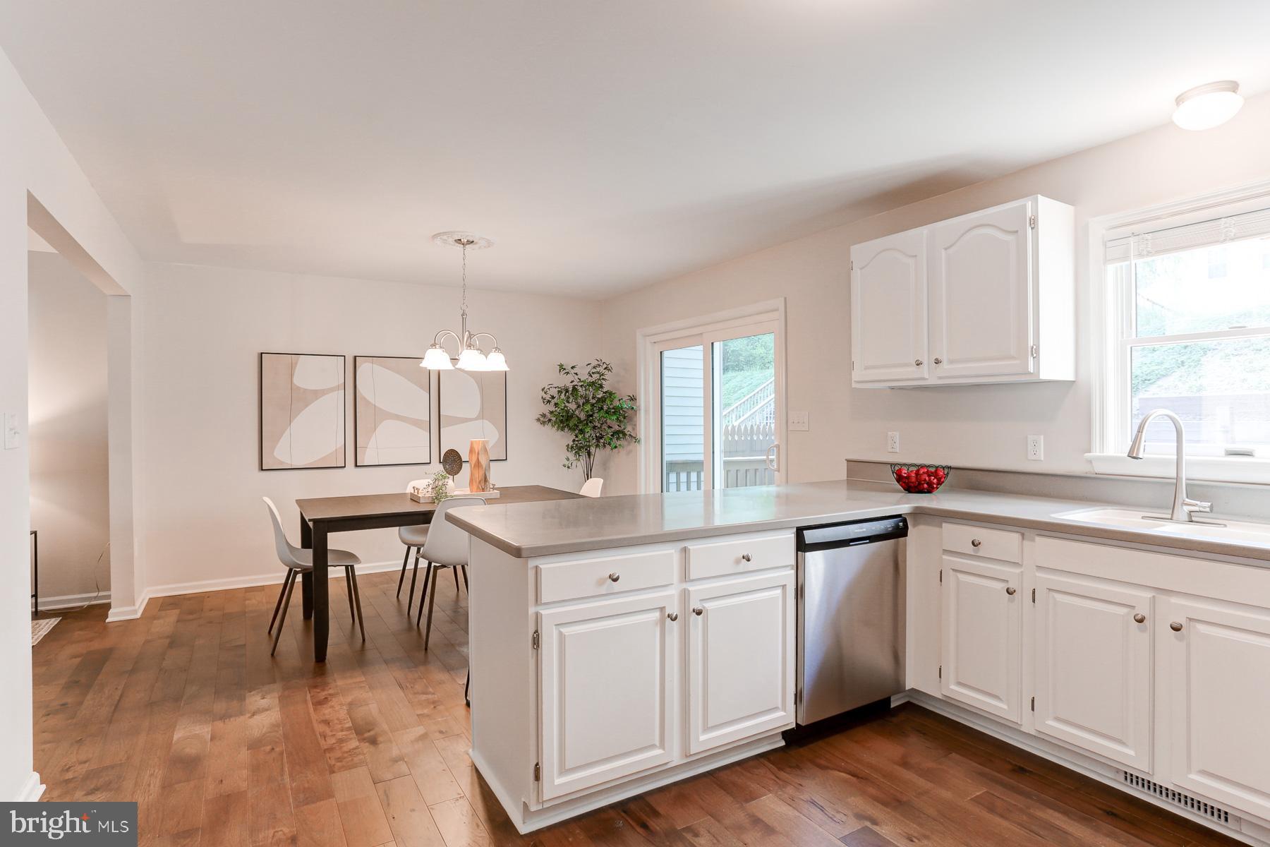 12 Edgewood Drive Lititz, PA 17543 - Photo 10 of 35