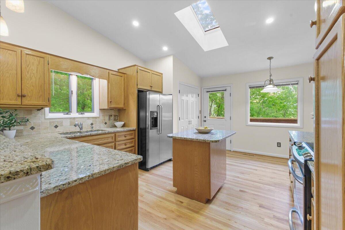 5751 Cox Hopkins Road Roanoke, VA 24014 - Photo 4 of 48 15-5751 Cox Hopkins Rd-15