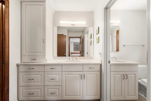 $999,900 | 90 Sunnyside Avenue, Reading, MA 01867