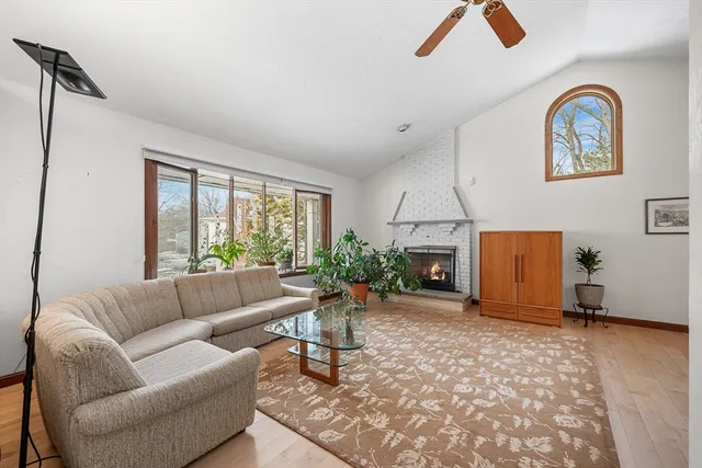 $999,900 | 90 Sunnyside Avenue, Reading, MA 01867