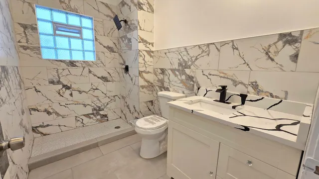 $335,700 | 624 North Leclaire Avenue, Chicago, IL 60644