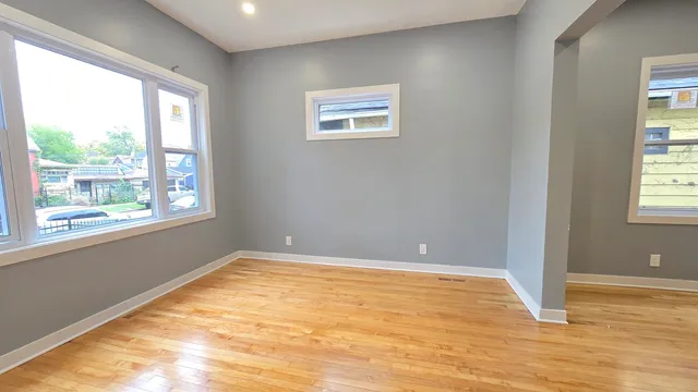 $335,700 | 624 North Leclaire Avenue, Chicago, IL 60644