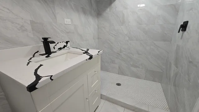 $335,700 | 624 North Leclaire Avenue, Chicago, IL 60644