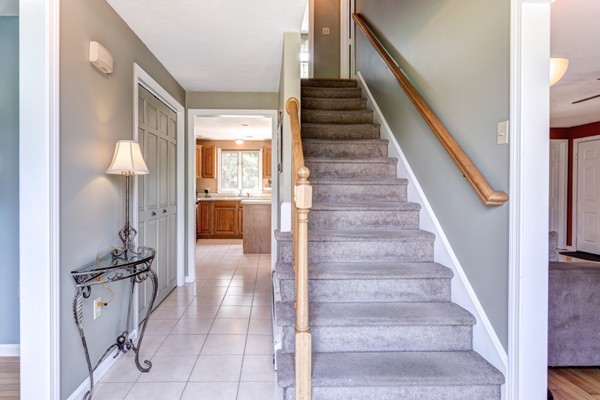 14 Trevor Road Franklin, MA 02038 - Photo 3 of 30 Gallery Image 3