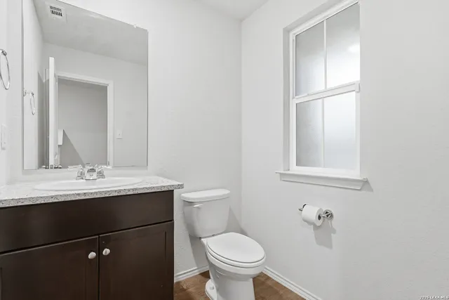 $1,850 | 15426 Shortwing, San Antonio, TX 78253