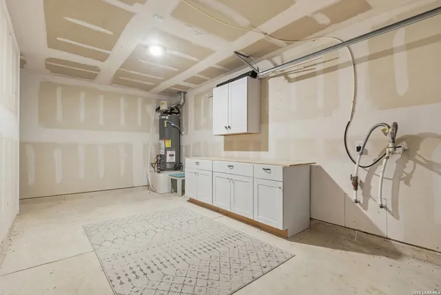 $1,850 | 15426 Shortwing, San Antonio, TX 78253