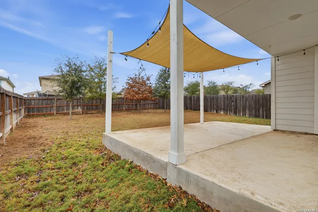 $1,850 | 15426 Shortwing, San Antonio, TX 78253