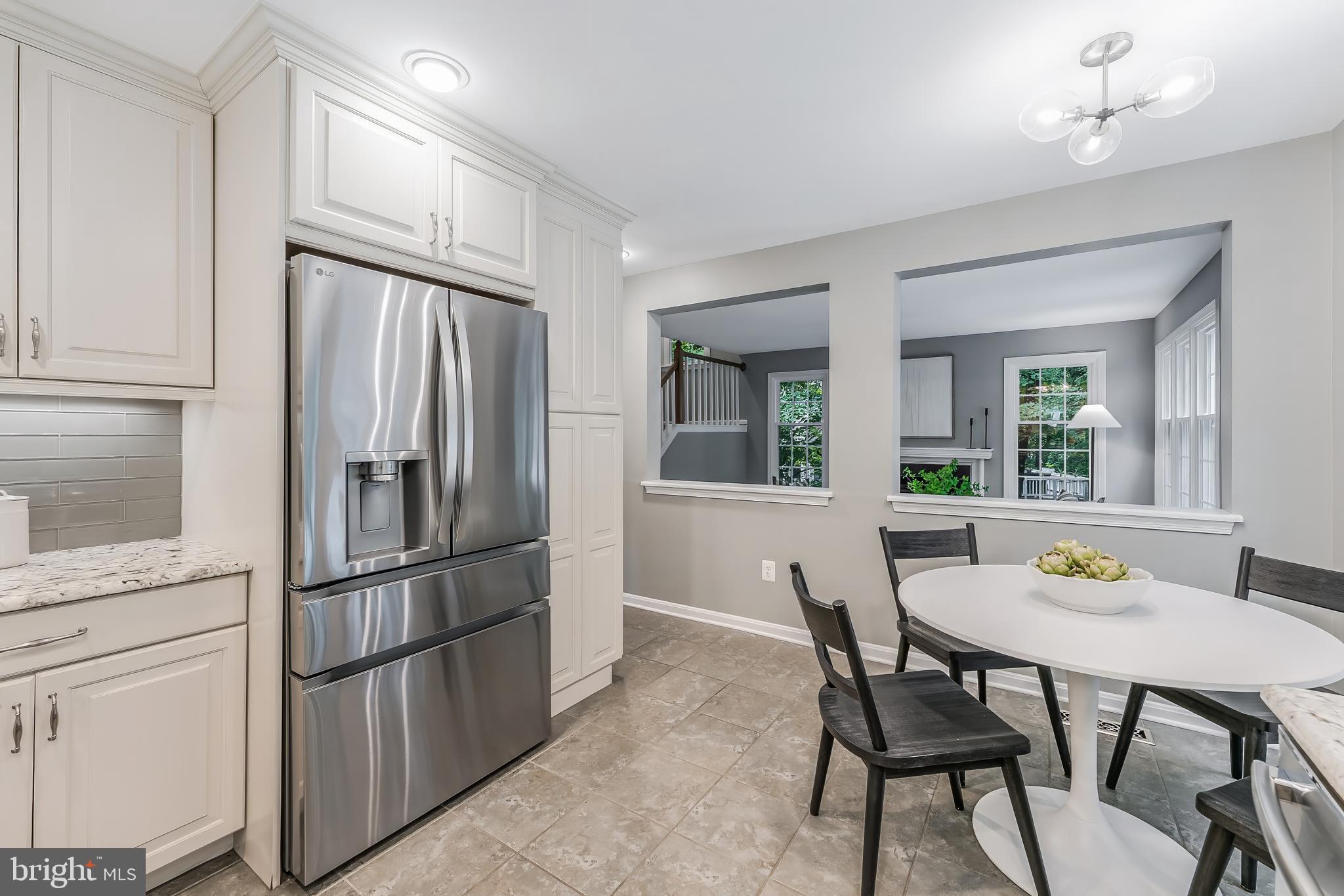 11634 Springhouse Place Reston, VA 20194 - Photo 12 of 63