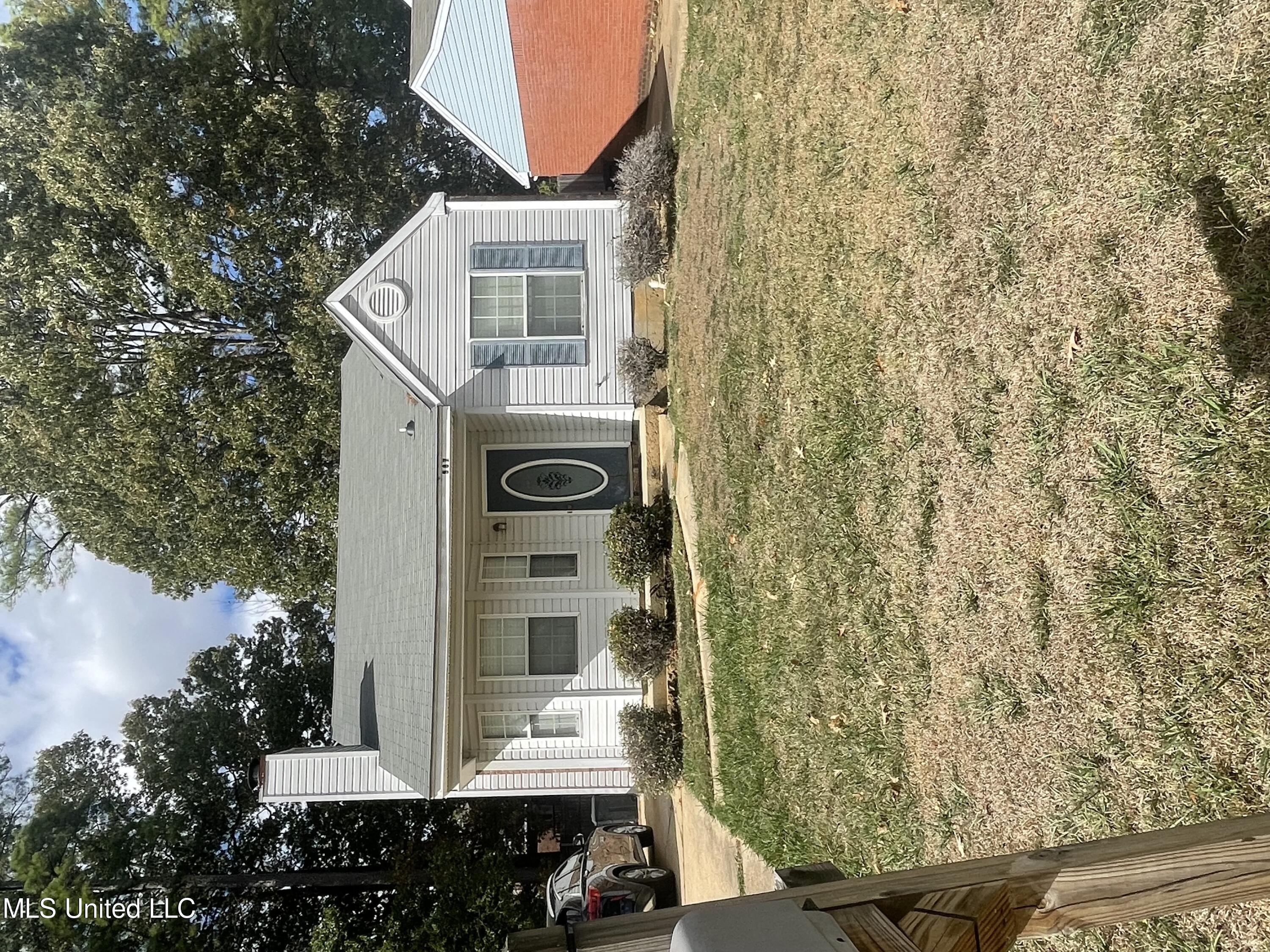 587 Bryceland Boulevard Ridgeland, MS 39157 - Photo 1 of 7 Primary