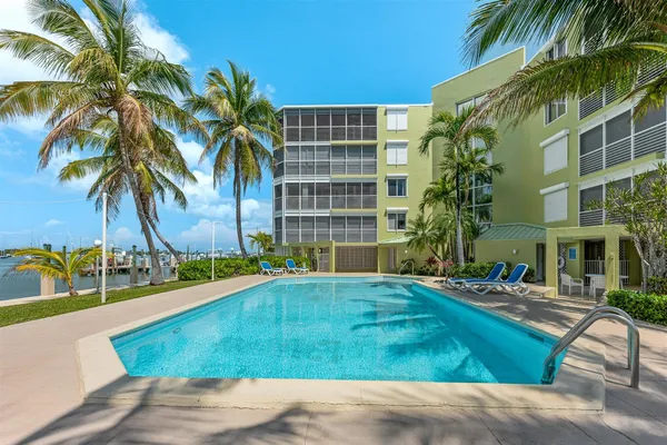 $1,250,000 | 1515 Sombrero Boulevard, Unit 4A, Marathon, FL 33050