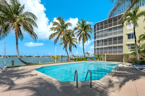 $1,250,000 | 1515 Sombrero Boulevard, Unit 4A, Marathon, FL 33050