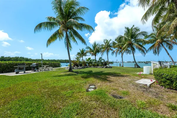 $1,250,000 | 1515 Sombrero Boulevard, Unit 4A, Marathon, FL 33050