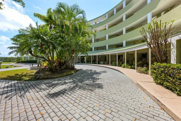 $1,250,000 | 1515 Sombrero Boulevard, Unit 4A, Marathon, FL 33050