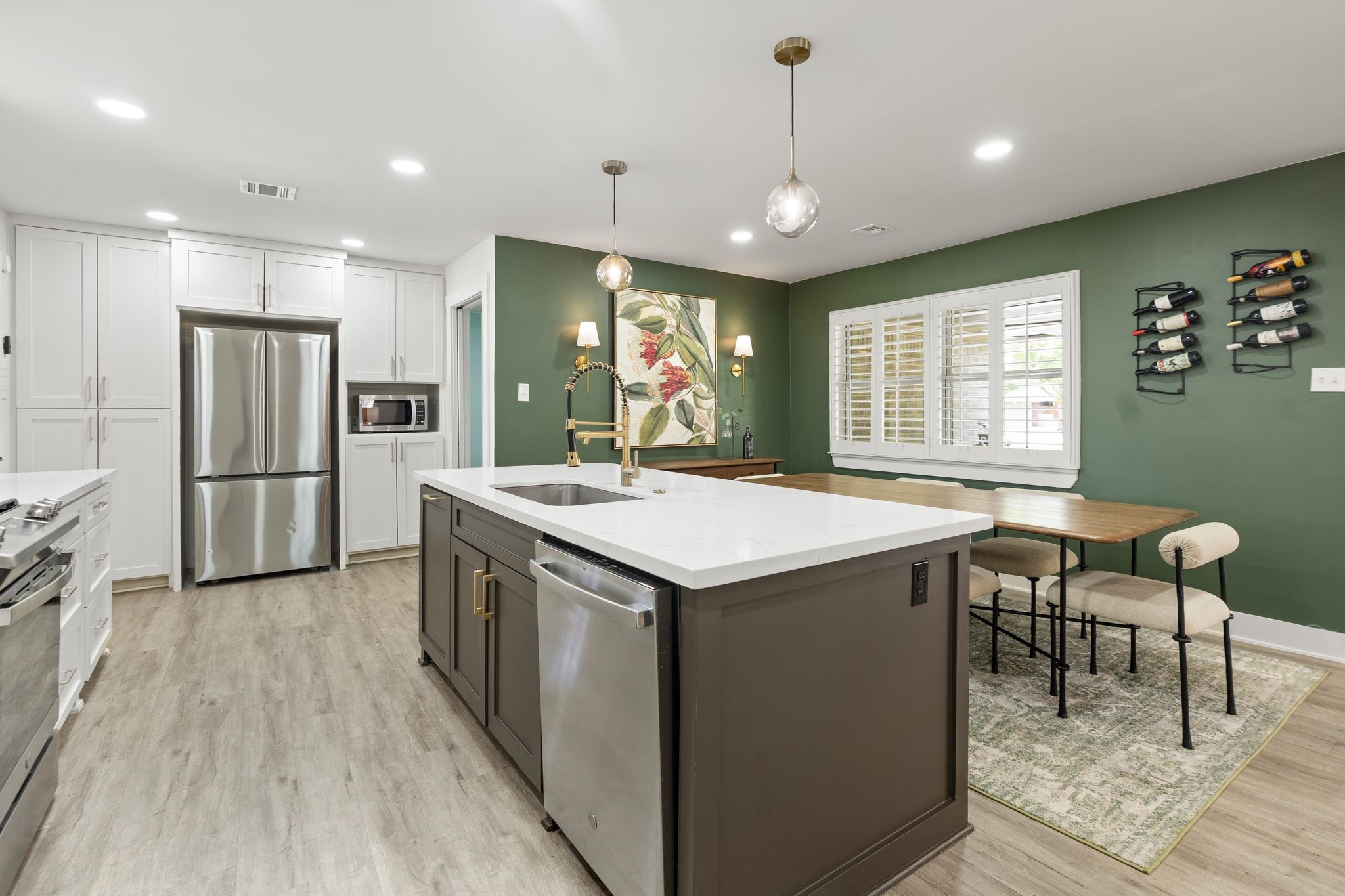5113 West 43rd Street Houston, TX 77092 - Photo 7 of 30