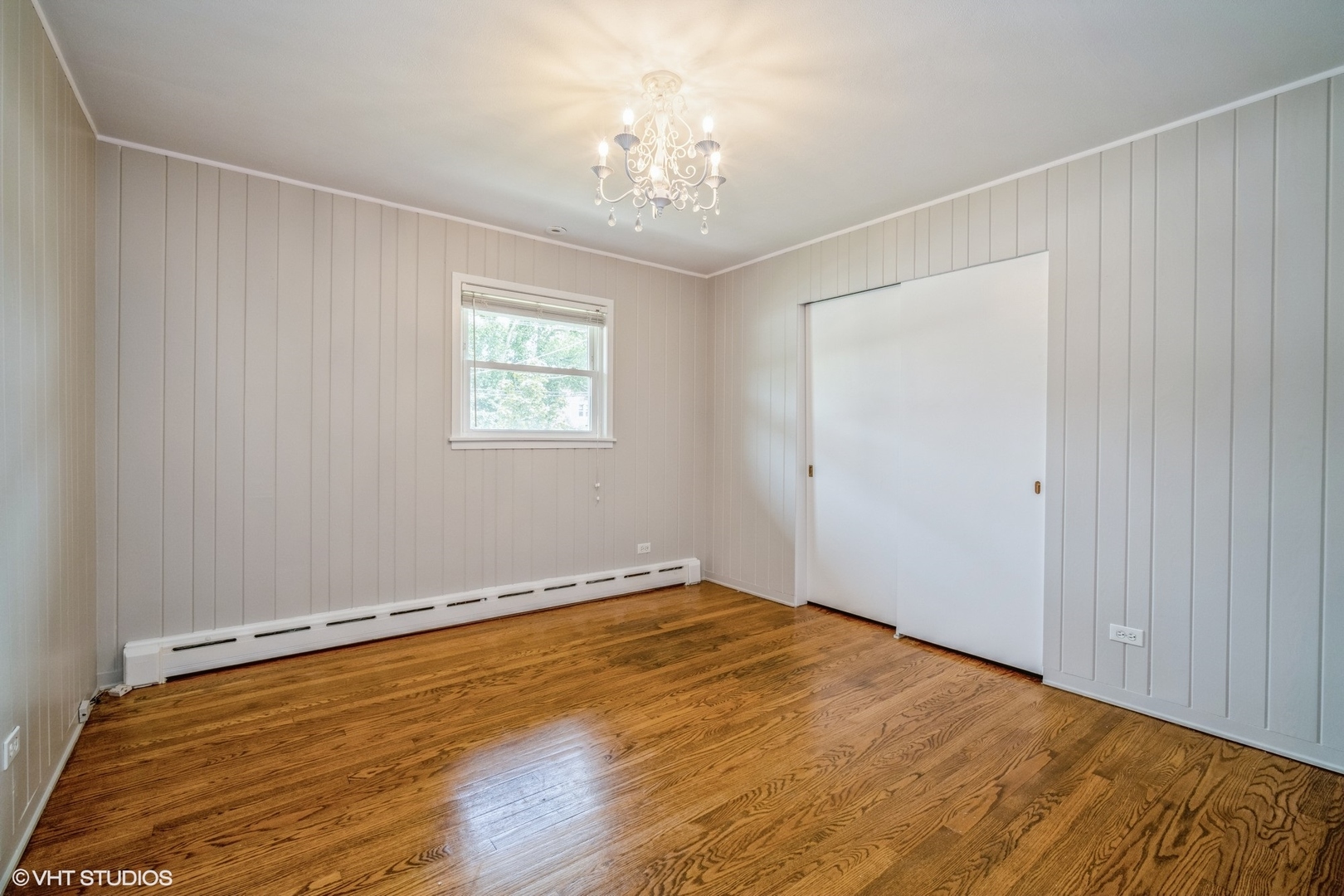 1644 Pfingsten Road Northbrook, IL 60062 - Photo 10 of 17 a view of empty room with window