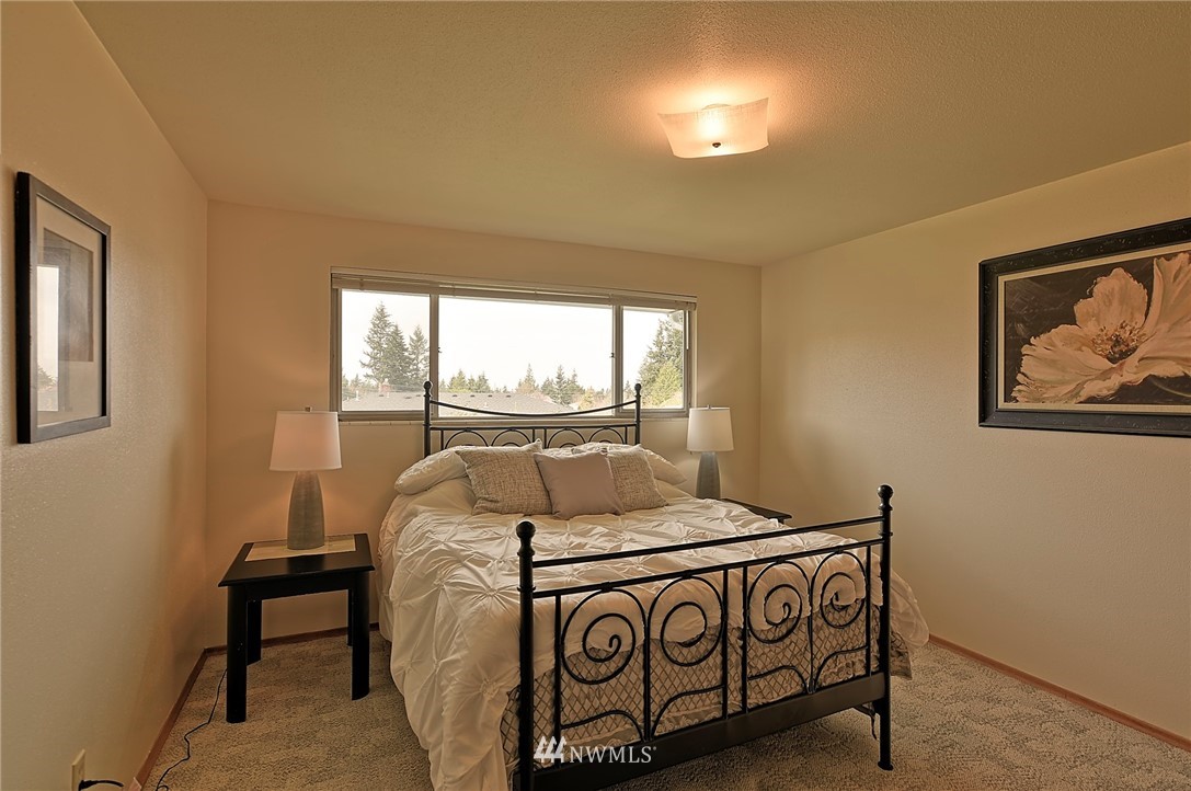 5508 Sunset Lane Everett, WA 98203 - Photo 14 of 32