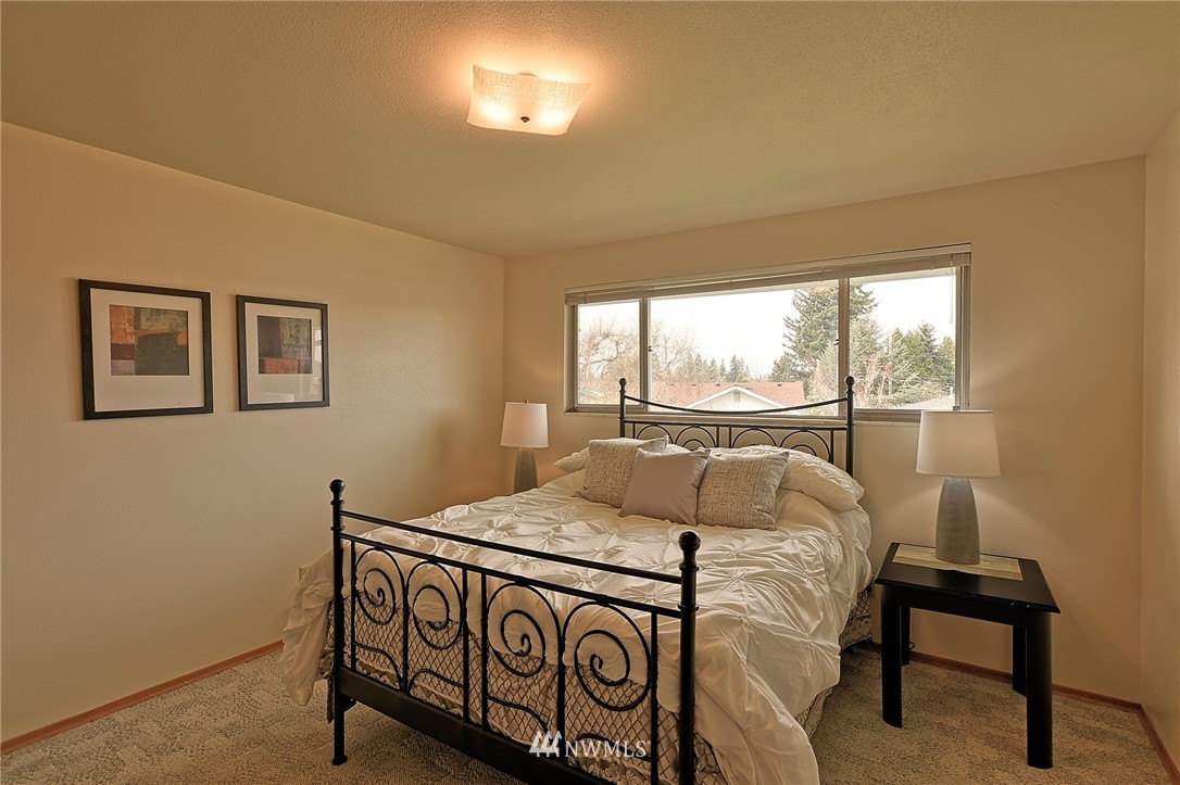 5508 Sunset Lane Everett, WA 98203 - Photo 15 of 32