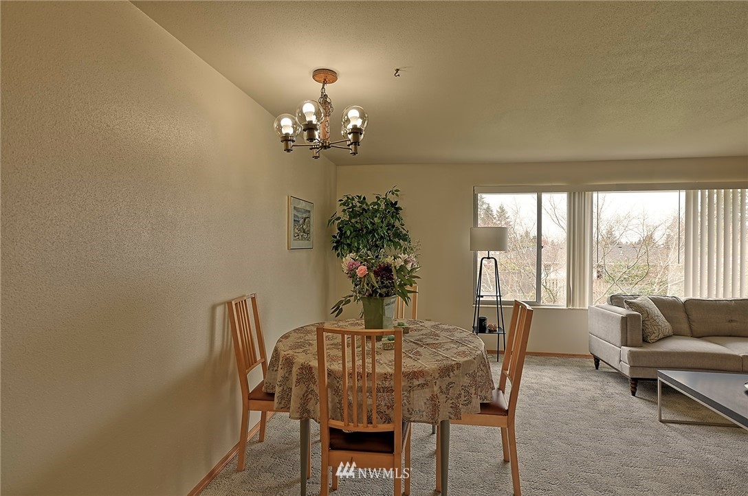 5508 Sunset Lane Everett, WA 98203 - Photo 9 of 32