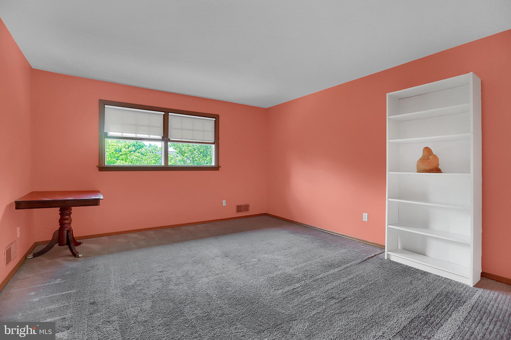 4328 Crestview Road Harrisburg, PA 17112 - Photo 22 of 34 3rd bedroom