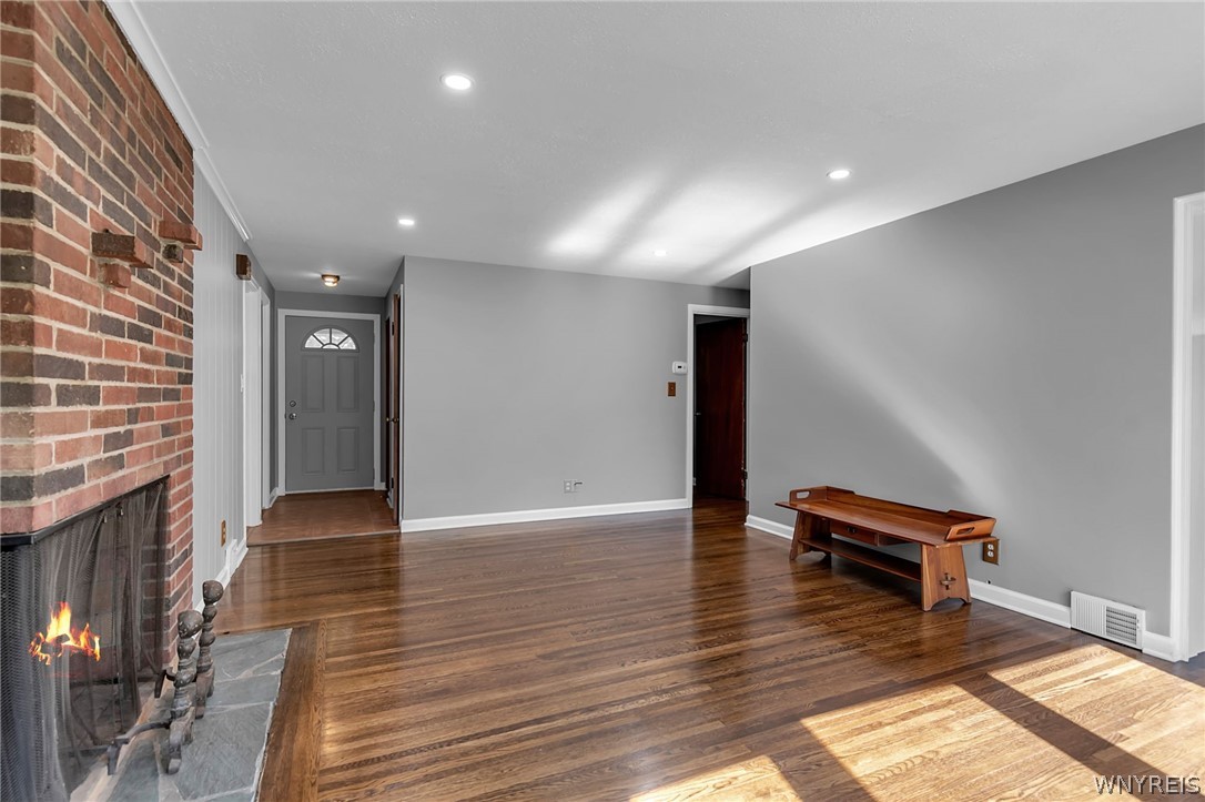 279 Getzville Road Amherst, NY 14226 - Photo 9 of 44