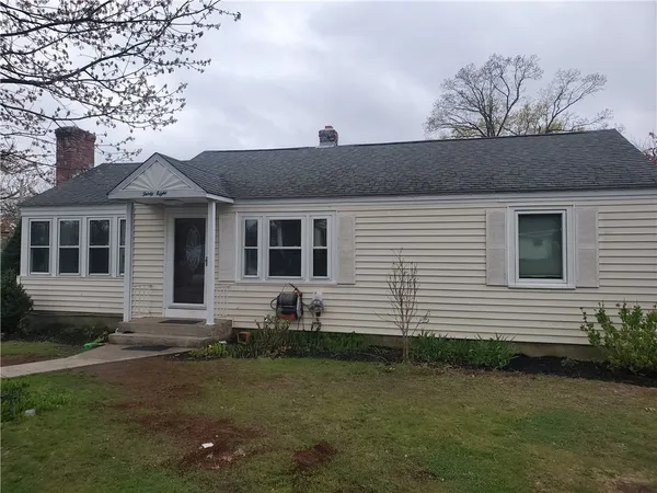 $419,000 | 38 Rowe Avenue, Warwick, RI 02889