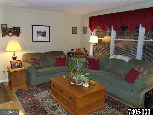 2427 Wharton Road York, PA 17402 - Photo 8 of 23 Gallery Image 8