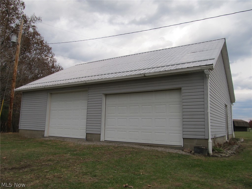 9497 Bell Road Cambridge, OH 43725 - Photo 2 of 18