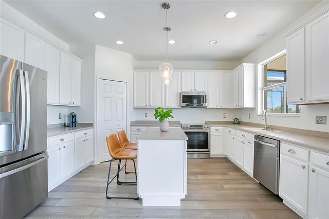 $3,950 | 15049 Spinnaker Cove Lane, Winter Garden, FL 34787