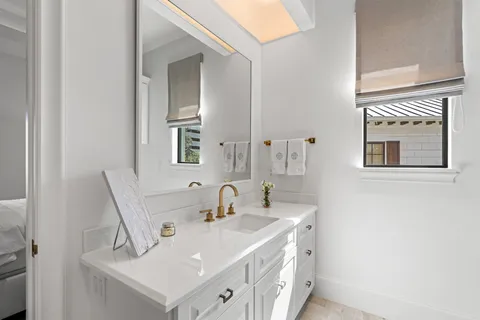 $2,875,000 | 2810 Westgrove Lane, Houston, TX 77027