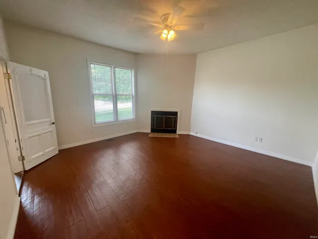 $3,600 | 200 East 2nd Street, Bloomington, IN 47401