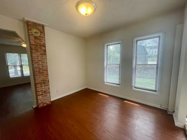 $3,600 | 200 East 2nd Street, Bloomington, IN 47401