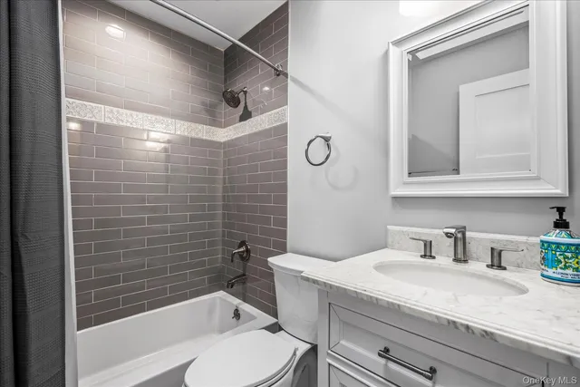 $649,000 | 515 High Street, Unit 10, Port Jefferson, NY 11777