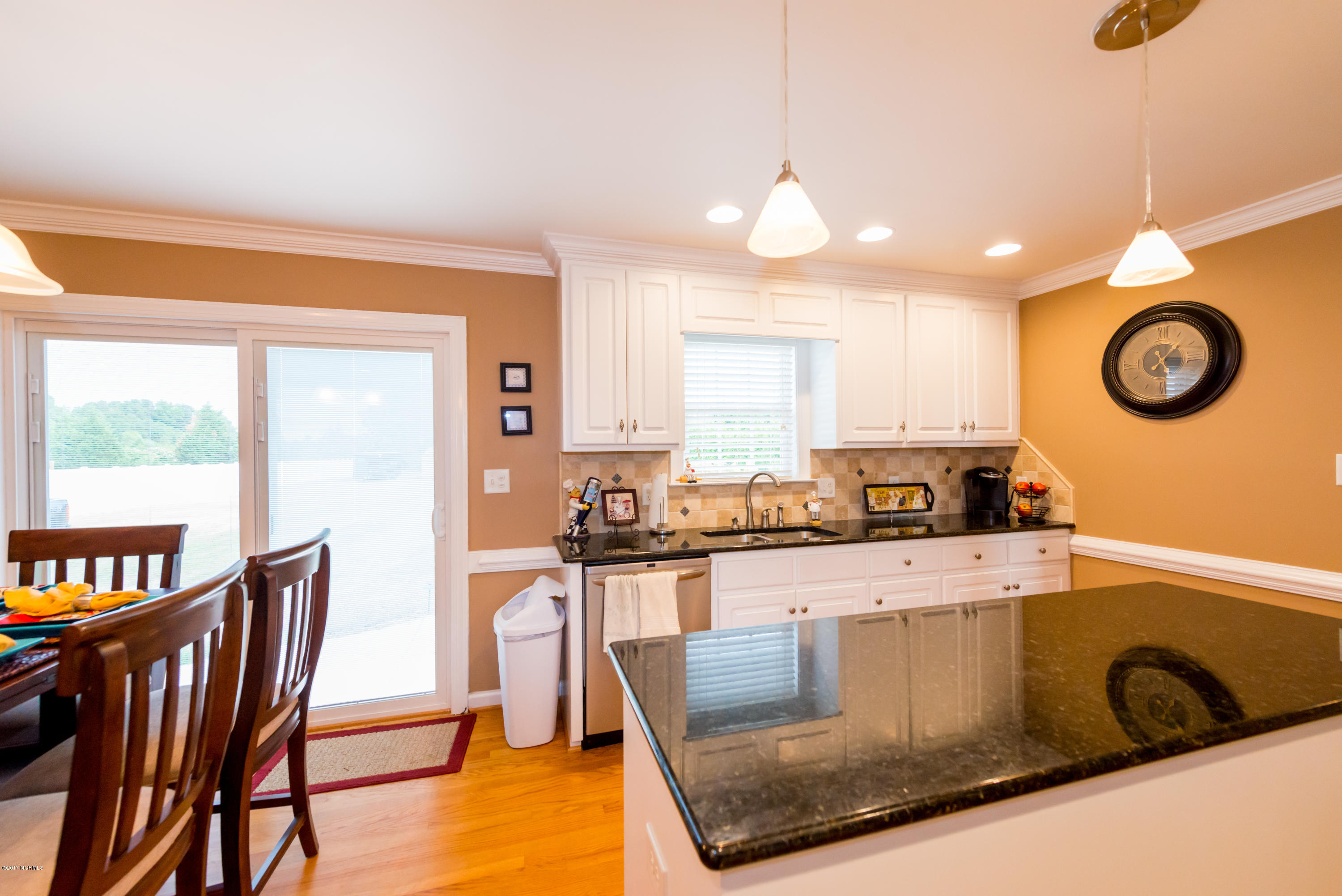 8487 Red Oak Road Battleboro, NC 27809 - Photo 11 of 20 kitchen w/ island