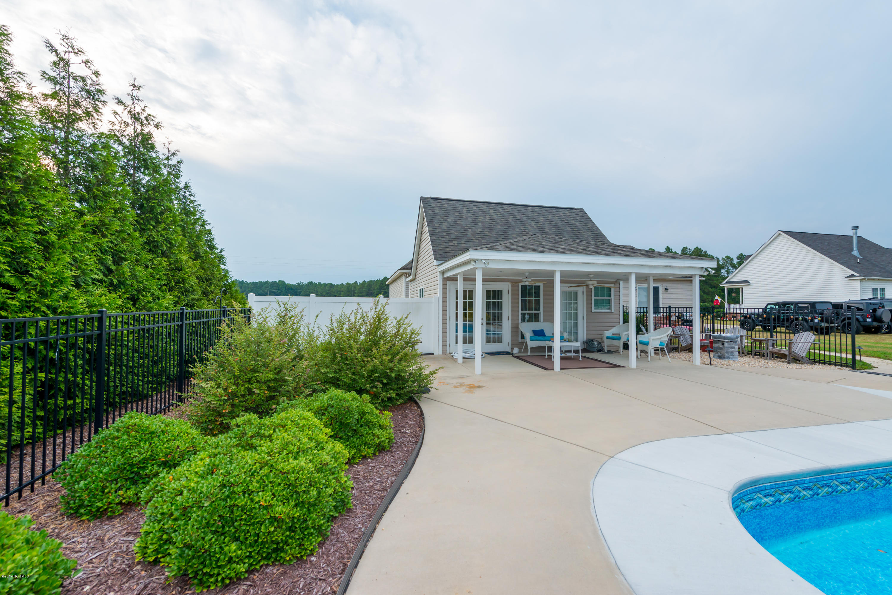 8487 Red Oak Road Battleboro, NC 27809 - Photo 16 of 20 pool house
