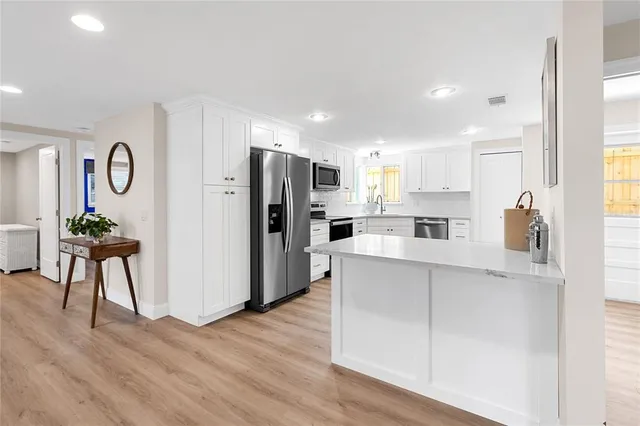 $1,095,000 | 5151 St Albans Avenue, Sarasota, FL 34242