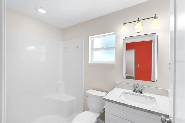 $1,095,000 | 5151 St Albans Avenue, Sarasota, FL 34242