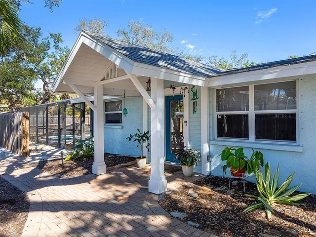 $1,095,000 | 5151 St Albans Avenue, Sarasota, FL 34242