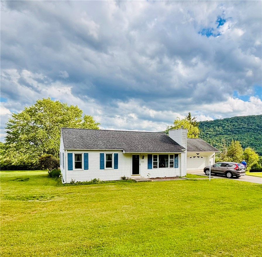 36 Walsh Road Southport, NY 14894 - Photo 4 of 36 Country living