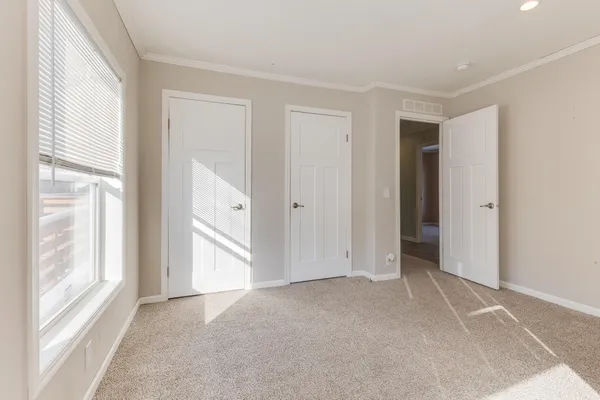 $135,000 | 680 North Gallery Drive, Eaton Rapids, MI 48827