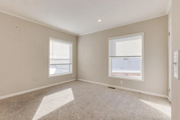 $135,000 | 680 North Gallery Drive, Eaton Rapids, MI 48827