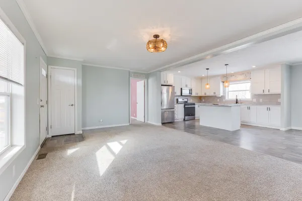 $135,000 | 680 North Gallery Drive, Eaton Rapids, MI 48827