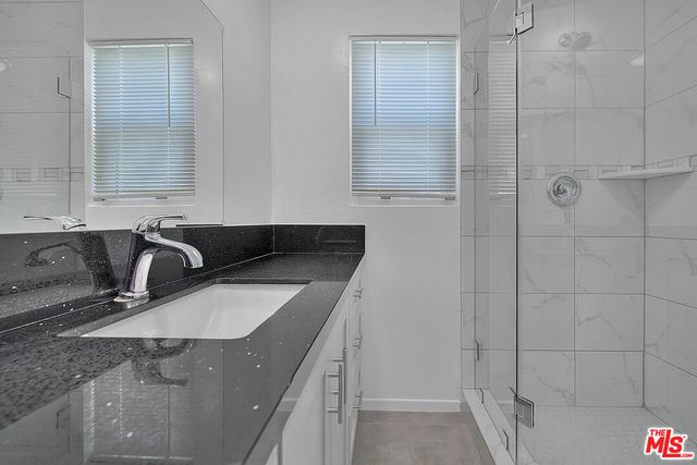 $2,975 | 4415 Don Tomaso Drive, Unit 2, Los Angeles, CA 90008