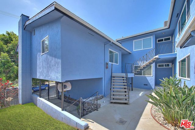 $2,975 | 4415 Don Tomaso Drive, Unit 2, Los Angeles, CA 90008