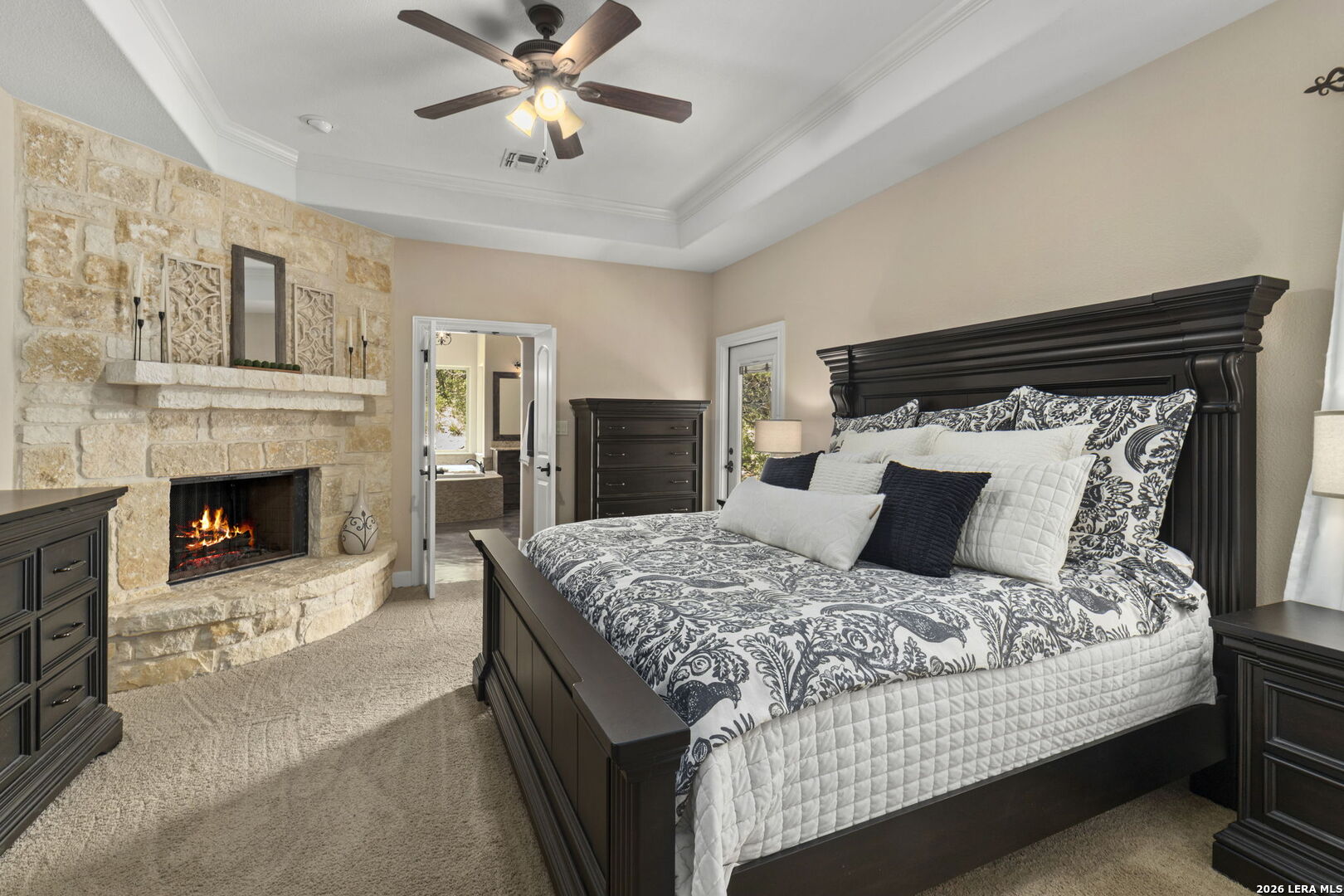 786 Shepherd's Crook Helotes, TX 78023 - Photo 14 of 36
