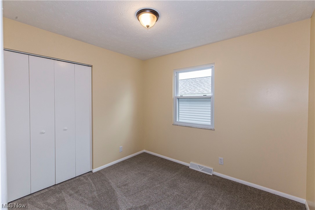 339 Hillman Road Akron, OH 44312 - Photo 14 of 32