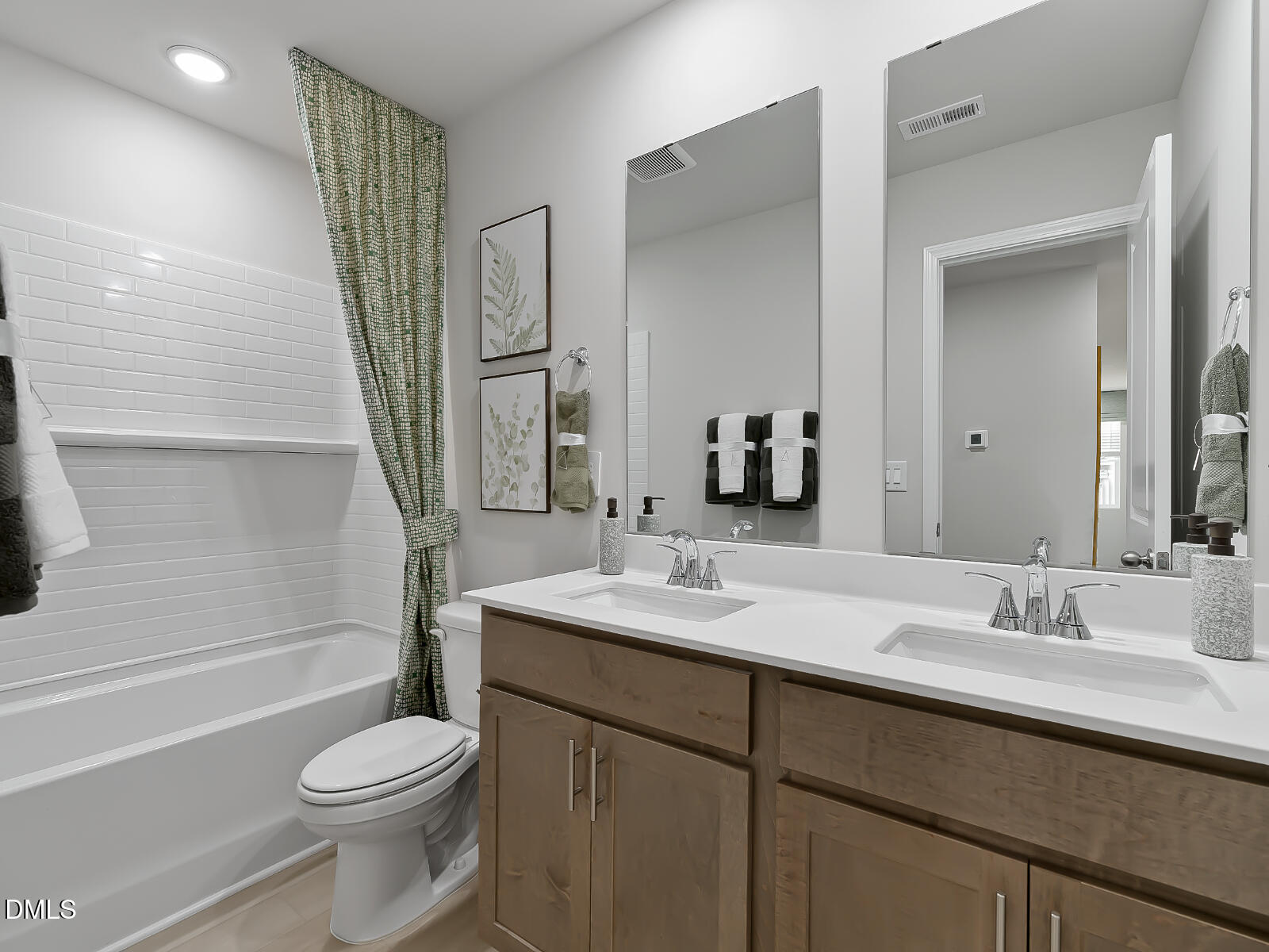 2147 Topsail Road Durham, NC 27703 - Photo 27 of 32