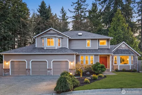 $1,265,000 | 904 187th Place Southwest, Lynnwood, WA 98036
