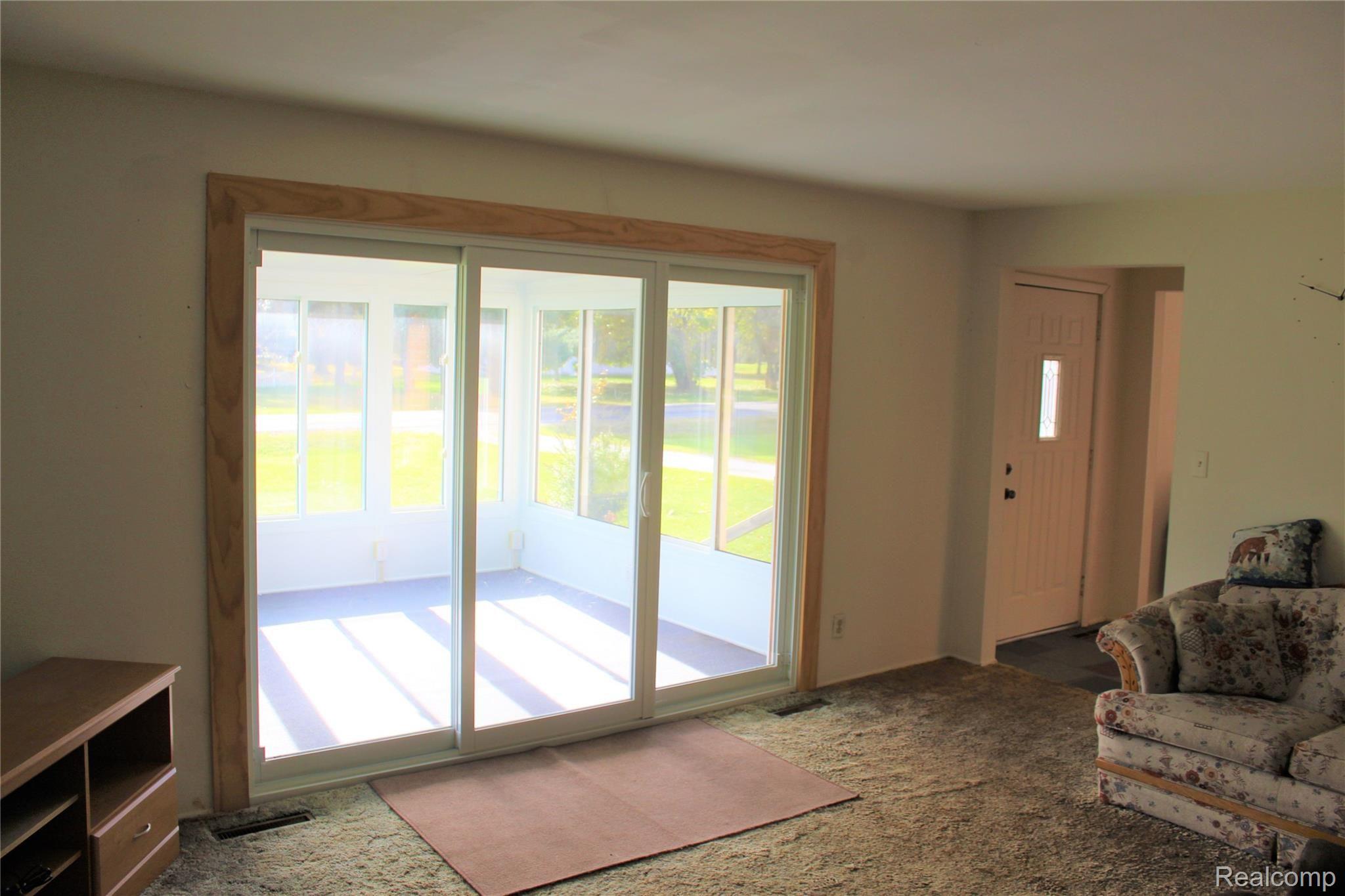 6229 Lucas Road Flint, MI 48506 - Photo 10 of 43 IMG_5884.JPG